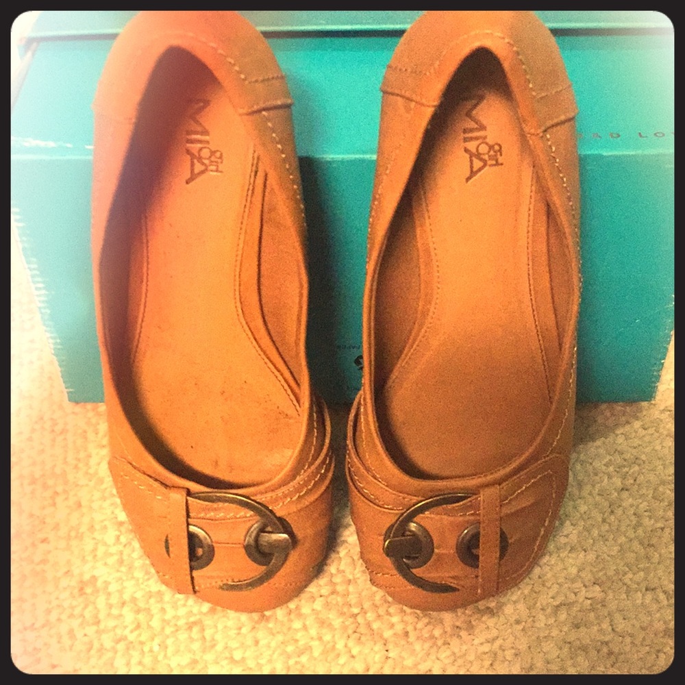 Mia Flats